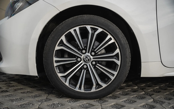 Toyota Corolla cena 74800 przebieg: 123000, rok produkcji 2020 z Opole Lubelskie małe 211